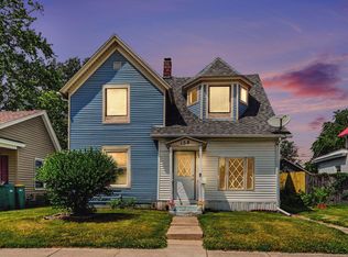 138 W Broadway St, Mishawaka, IN 46545