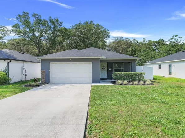 25106 Quaker Ridge Ave, Mount Plymouth, FL 32776