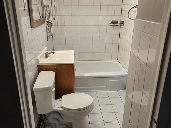 2nd image of 125 Beechwood Ave Floor 2