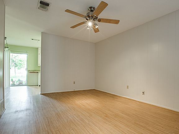 5th image of 431 Lorine St