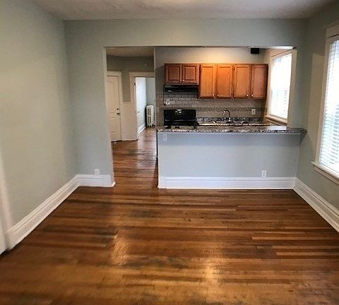 4th image of 3134-2 Magnolia Ave #3134-2W