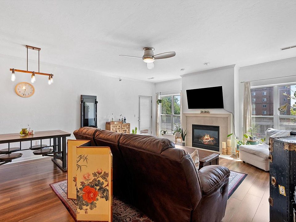 1st image of 1220 East Locust STREET #205