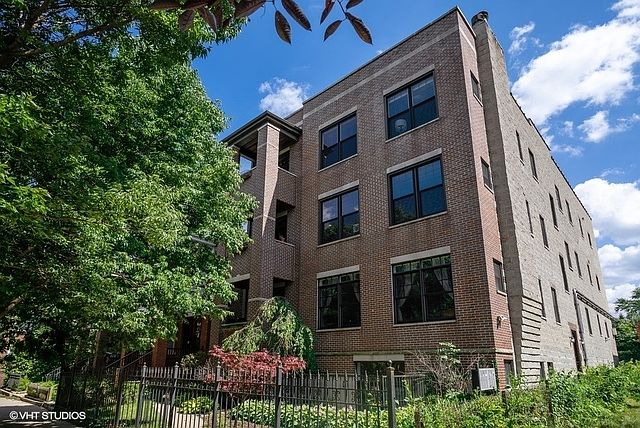 1st image of 1423 W Argyle St APT 3N