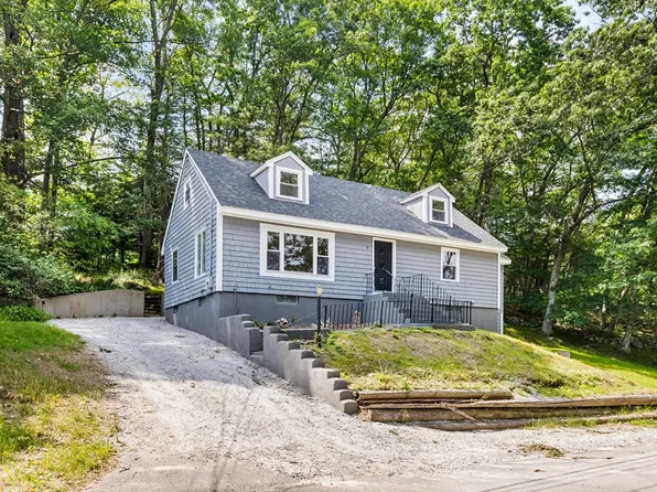 9 Margaret St, Burlington, MA 01803