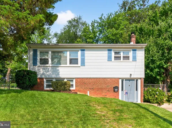 13430 Greenacre Dr, Woodbridge, VA 22191