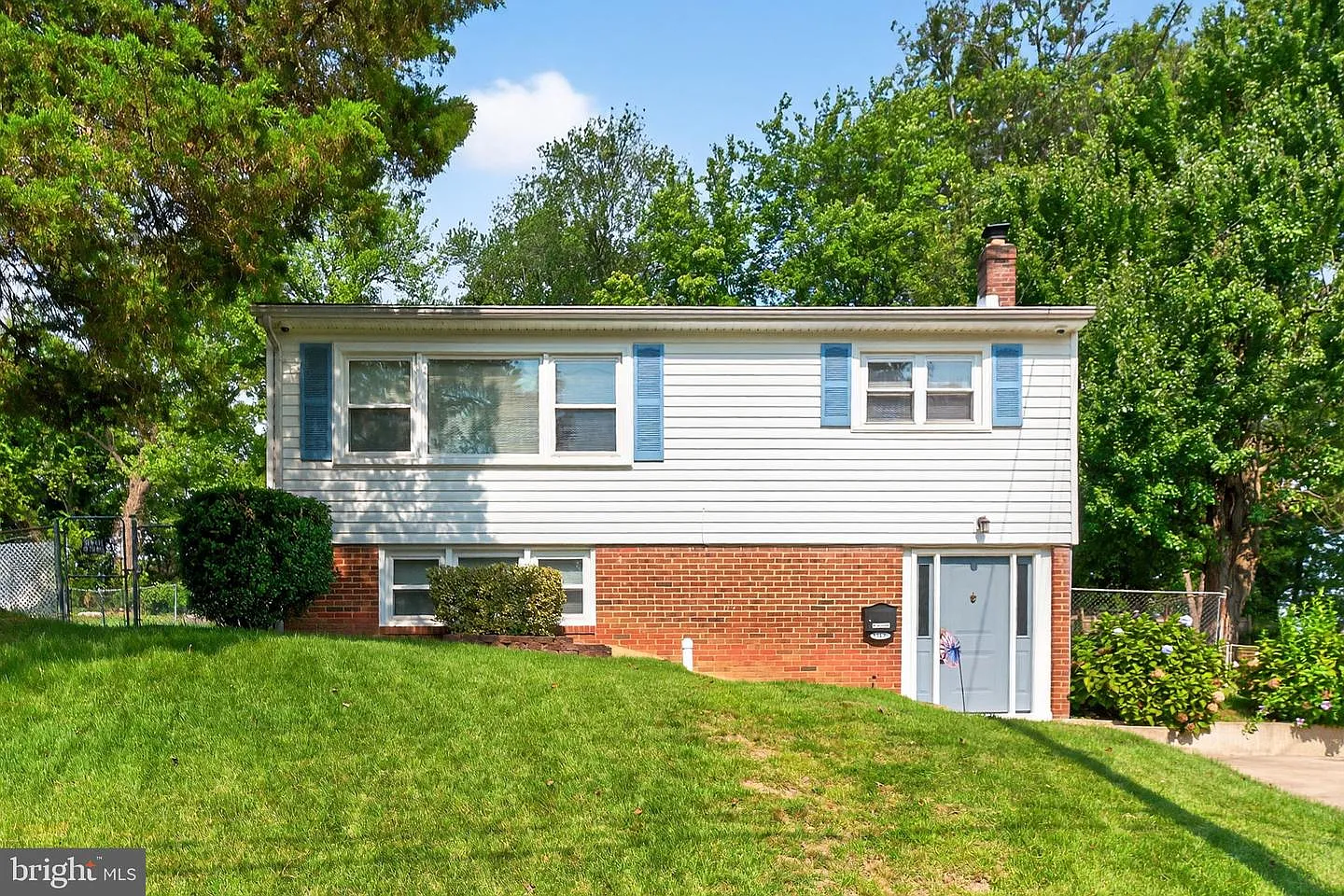 13430 Greenacre Dr photo 1