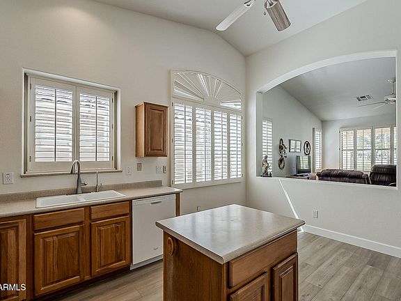 5th image of 18048 W FAIRWAY Drive