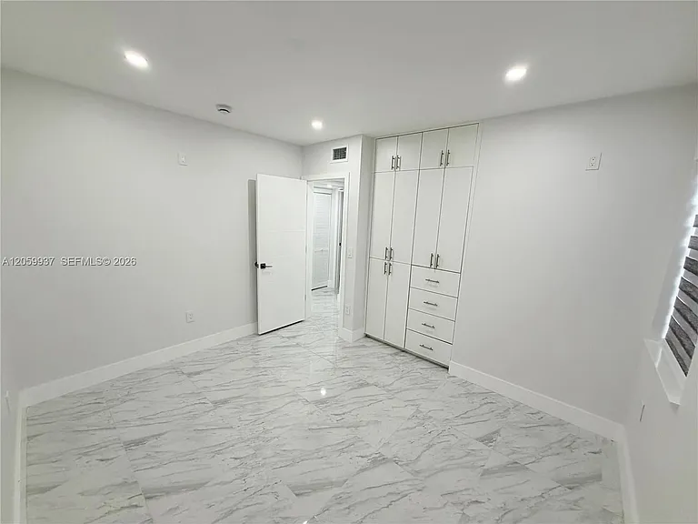 3390 NW 50th St #3390 — Photo 14