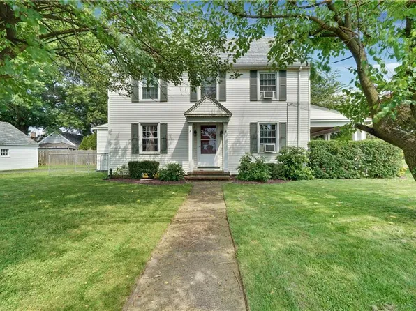 1320 State Highway 33, Hamilton, NJ 08690