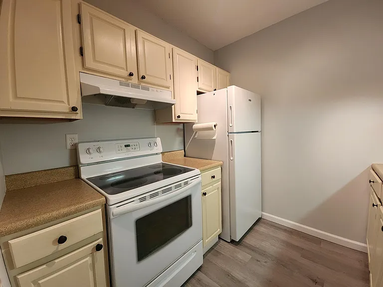 206 Whetstone Mls — Photo 10