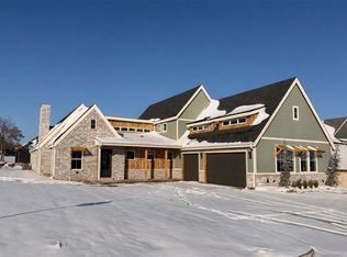 8101 Amber Ridge Dr, Edmond, OK 73034