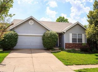 1712 Stoney Terrace Dr, Ballwin, MO