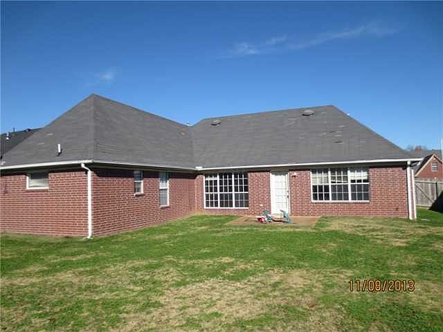 2nd image of 11231 Cashmere Woods Dr