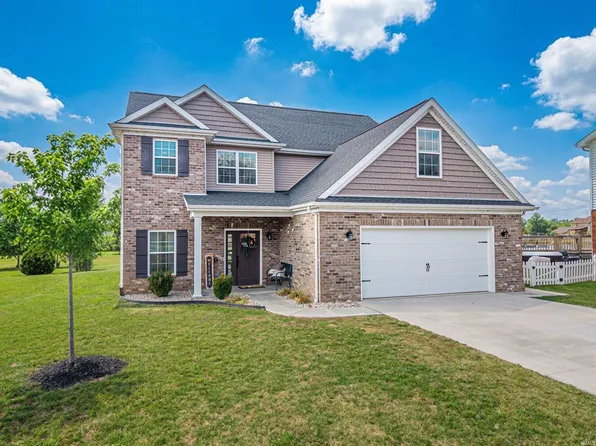 4923 Lincoln Pointe Dr, Newburgh, IN 47630