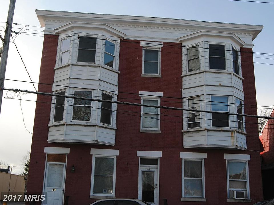 Exterior (Front)