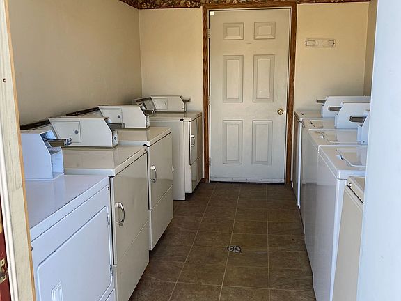 3rd image of 1835 Eldorado Dr APT 8