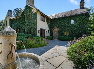 55 State Park Rd, Chester, NJ 07930