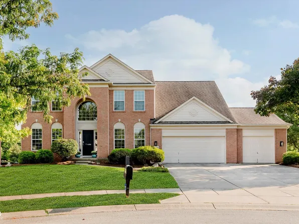 11589 Suncatcher Dr, Fishers, IN 46037