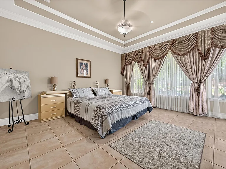 5303 Fenwick Way Ct — Photo 32
