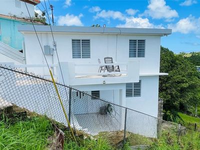 Carr 412 Km 3.4 Int Sector, Rincon, PR, 00677