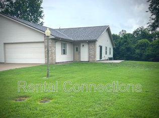 1212 Montebello Dr, Herrin, IL 62948