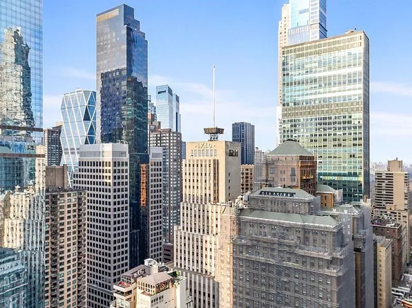 159 W 53rd St APT 37G, New York, NY 10019