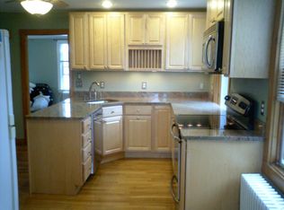 43 Holland St #2, Newport, RI 02840