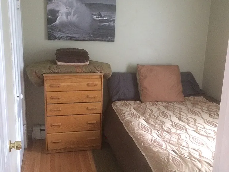 30 Young St #2 — Photo 8