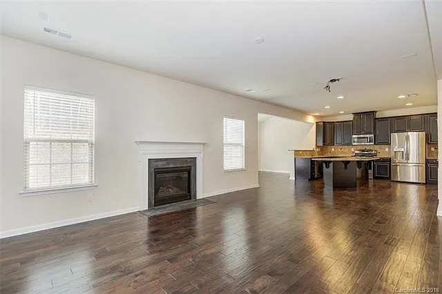5620 Selkirkshire Rd — Photo 8