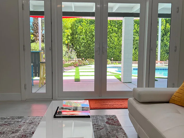 2212 N San Clemente Rd — Photo 17