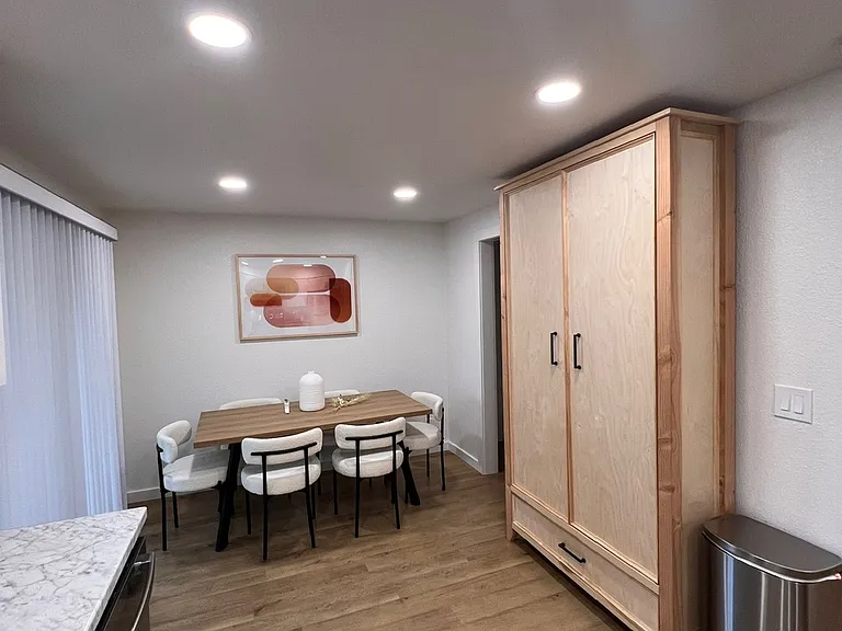 Dining Room/Kitchen