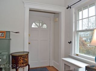 426 Colonial Rd, Ridgewood, NJ 07450