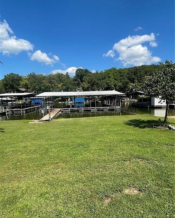 1st image of 30405 Sycamore Dr