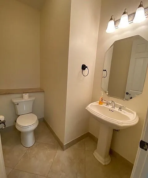 9504 Equus Cir — Photo 12