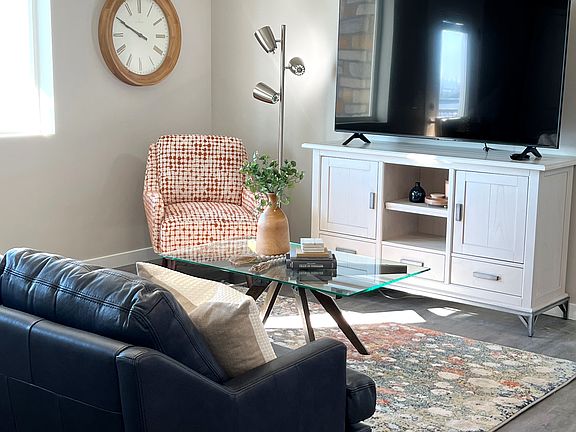 Mt. Nebo - 2x1 Apartment - 1138 Sq. Ft.