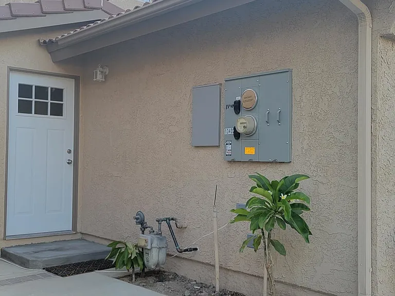 Garcia Ave — Photo 1