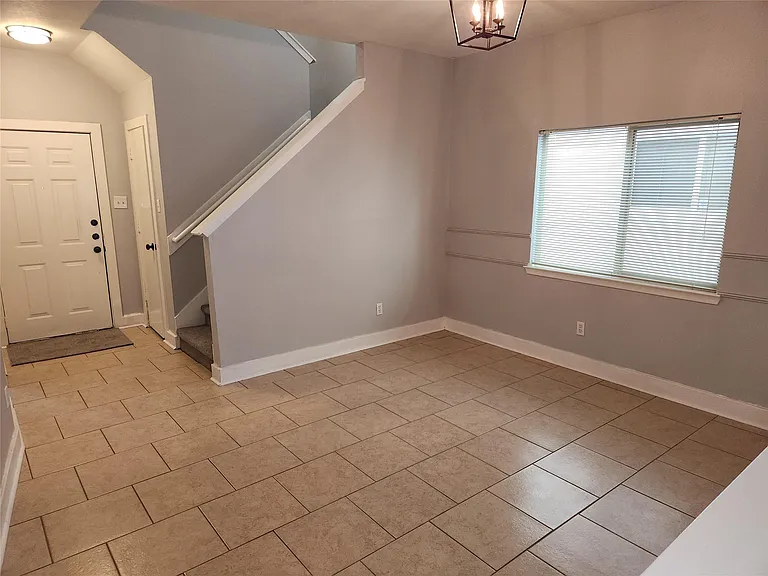 20911 Walder Ct — Photo 13