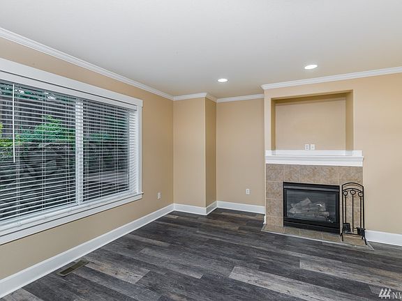 5th image of 6910 5th Street Ct E