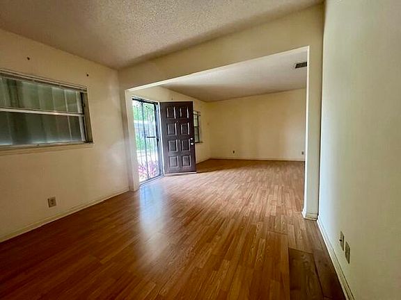 3rd image of 3147 SW Natura Avenue