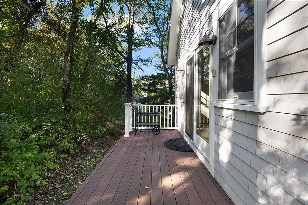 1 bed, 1.0 bath, 724 sqft, $2,000 — Photo 4