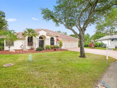 16241 Owasco Cir, Davie, FL, 33331