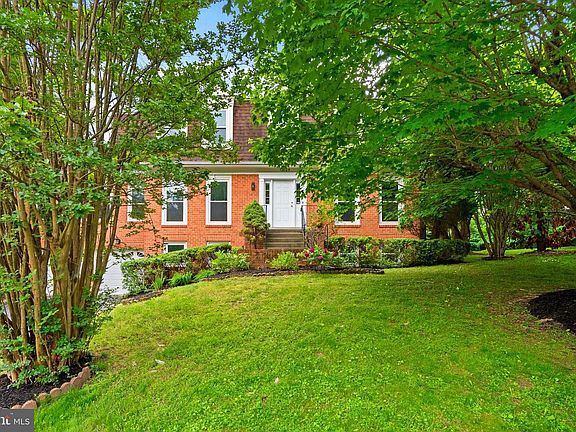 2nd image of 12805 Brandon Green Ct