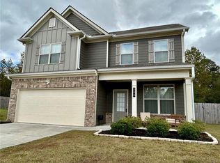 208 McGinnis Cir, Calhoun, GA 30701