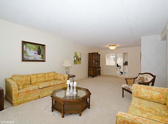 5th image of 9346 Landings Ln Unit 203