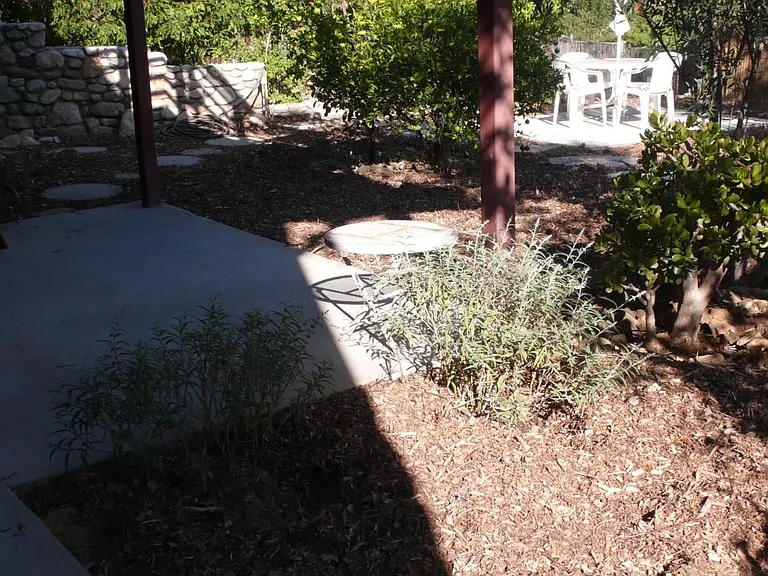 754 N Avenue 66 — Photo 21
