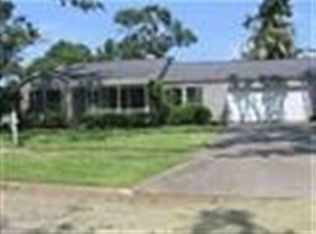 3039 Las Palmas Dr, Port Arthur, TX 77642