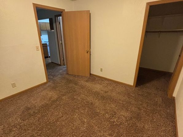 1121 Macarthur Rd #6