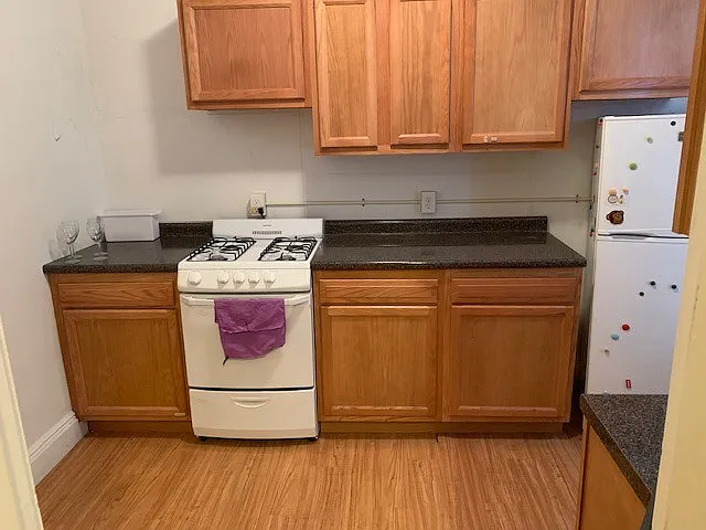 1800 Commonwealth Ave #27 — Photo 12