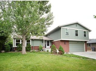 1506 Cambridge Dr, Longmont, CO 80503