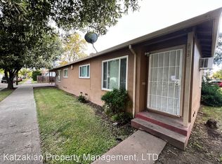 2733 N San Joaquin St, Stockton, CA 95204